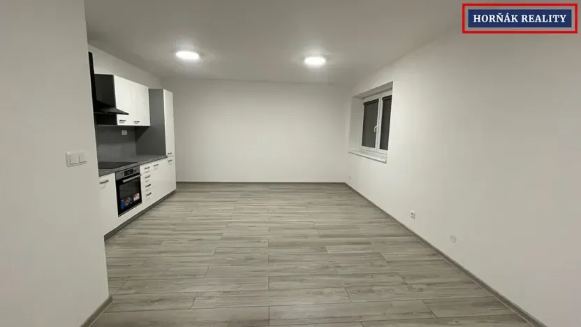 Pronájem bytu 2+kk, Kučerov, 48 m2