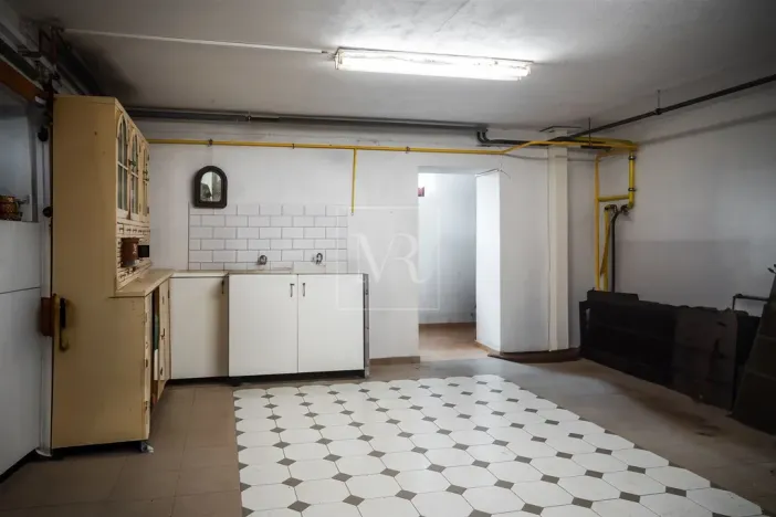 Prodej rodinného domu, Sulice - Želivec, Hlavní, 370 m2