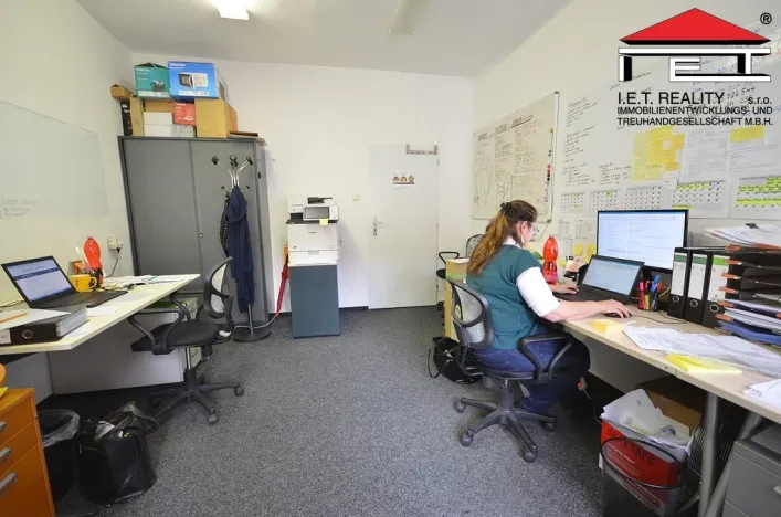 Pronájem kanceláře, Praha - Nové Město, Zlatnická, 18 m2