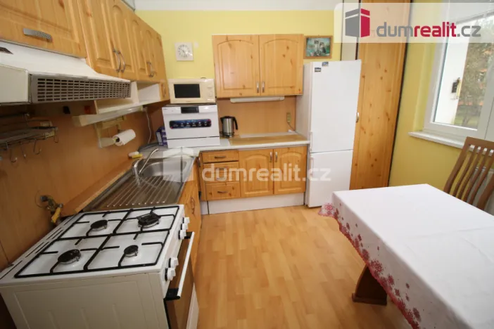 Prodej bytu 3+1, Karlovy Vary - Rybáře, Severní, 84 m2