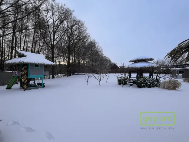 Prodej pozemku pro bydlení, Loket, 730 m2