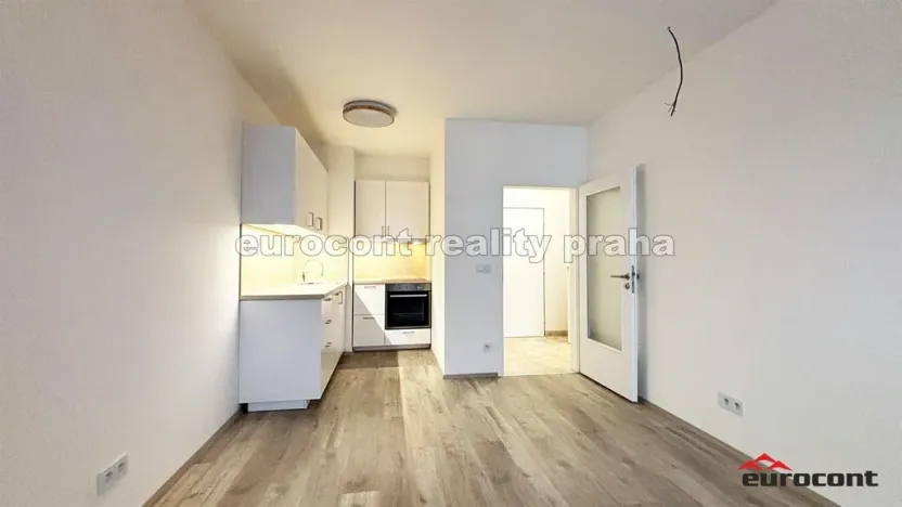 Pronájem bytu 2+kk, Praha, Fabiánové, 48 m2