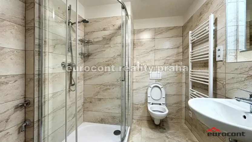 Pronájem bytu 2+kk, Praha, Fabiánové, 48 m2