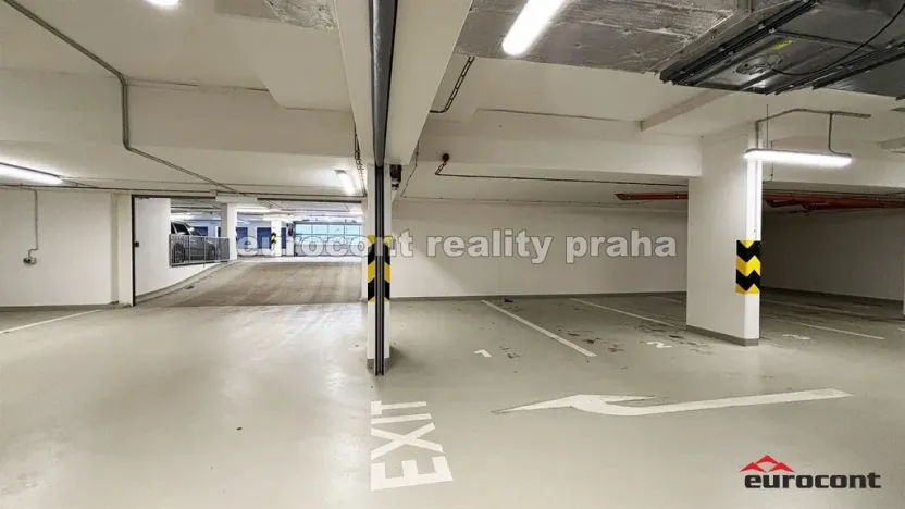 Pronájem bytu 2+kk, Praha, Fabiánové, 48 m2