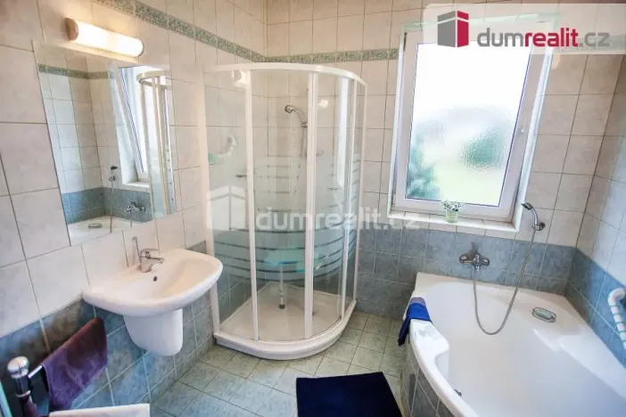 Prodej rodinného domu, Dolní Třebonín, 253 m2