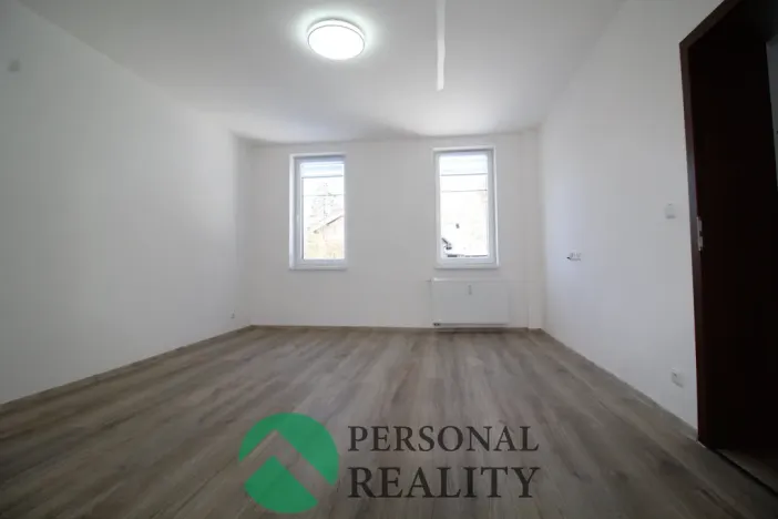 Pronájem bytu 2+1, Karlovy Vary, K Letišti, 57 m2