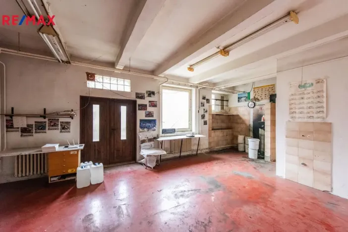 Prodej výrobních prostor, Brno - Maloměřice, Karlova, 768 m2