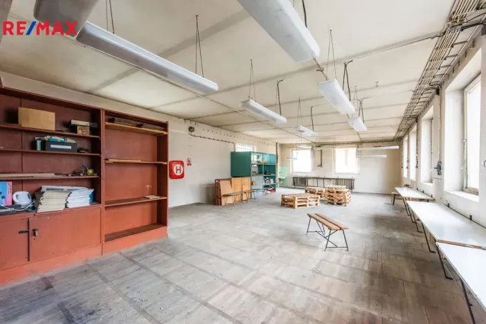 Prodej výrobních prostor, Brno - Maloměřice, Karlova, 768 m2
