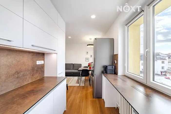 Prodej bytu 3+kk, Pardubice, Železničního pluku, 72 m2