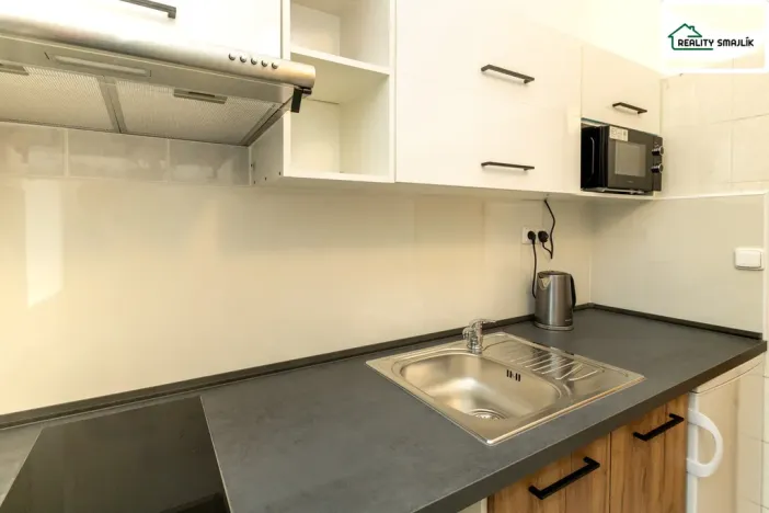 Pronájem komerční nemovitosti, Cheb, Svobody, 20 m2