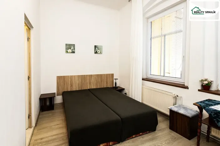 Pronájem komerční nemovitosti, Cheb, Svobody, 20 m2