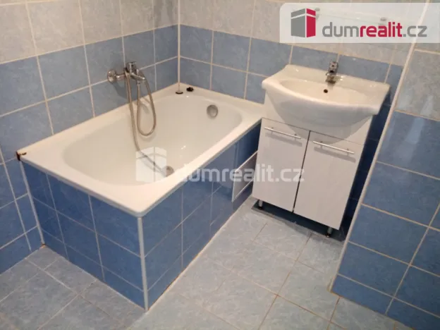 Pronájem bytu 1+1, Děčín - Děčín XXXII-Boletice nad Labem, Čsl. partyzánů, 36 m2