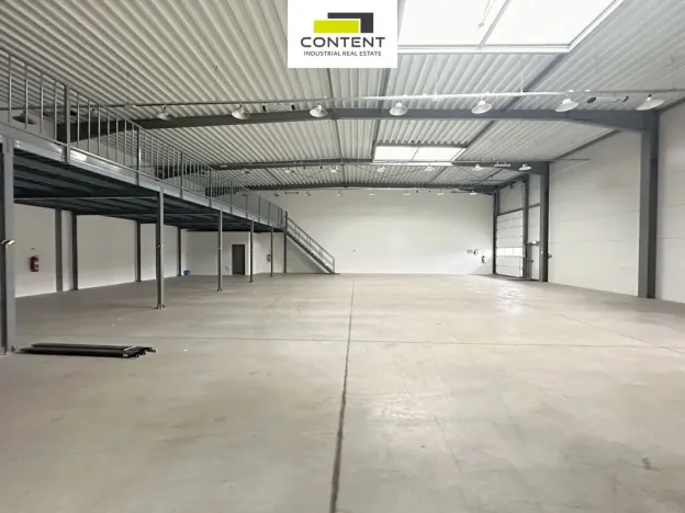 Pronájem skladu, Zápy, 540 m2