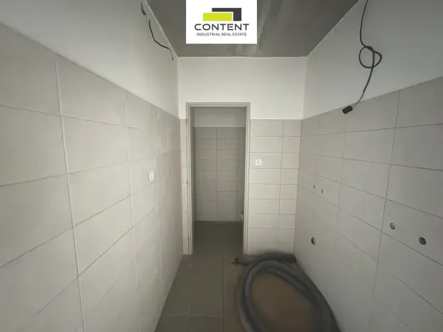 Pronájem skladu, Městec Králové, Ke Kostelíčku, 867 m2