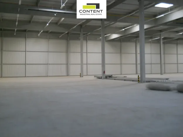 Pronájem výrobních prostor, Úžice, 5667 m2