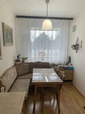 Pronájem bytu 3+1, Praha - Horní Měcholupy, Na křečku, 72 m2