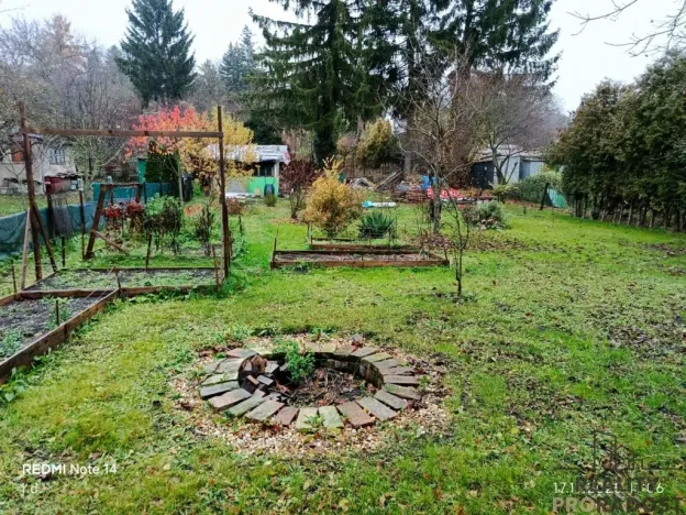 Pronájem zahrady, Kladno, Vojtěcha Lanny, 610 m2