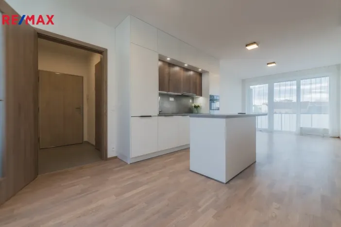 Pronájem bytu 3+kk, Praha - Libeň, Na Libušáku, 71 m2