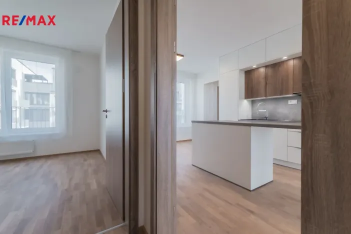 Pronájem bytu 3+kk, Praha - Libeň, Na Libušáku, 71 m2