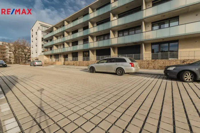 Pronájem bytu 3+kk, Praha - Libeň, Na Libušáku, 71 m2