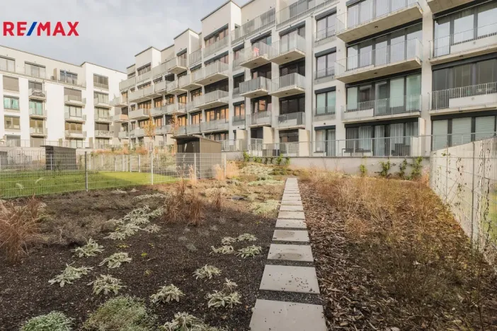 Pronájem bytu 3+kk, Praha - Libeň, Na Libušáku, 71 m2