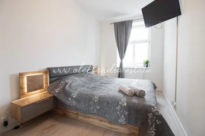 Pronájem bytu 2+kk, Praha - Smíchov, Strakonická, 38 m2