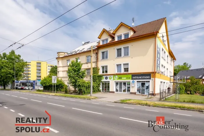 Pronájem bytu 2+kk, Opava - Předměstí, Krnovská, 41 m2