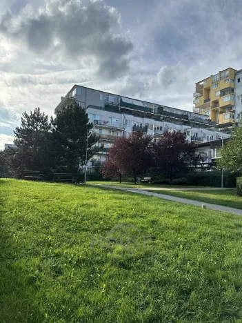 Prodej bytu 3+kk, Praha - Vysočany, Poděbradská, 78 m2