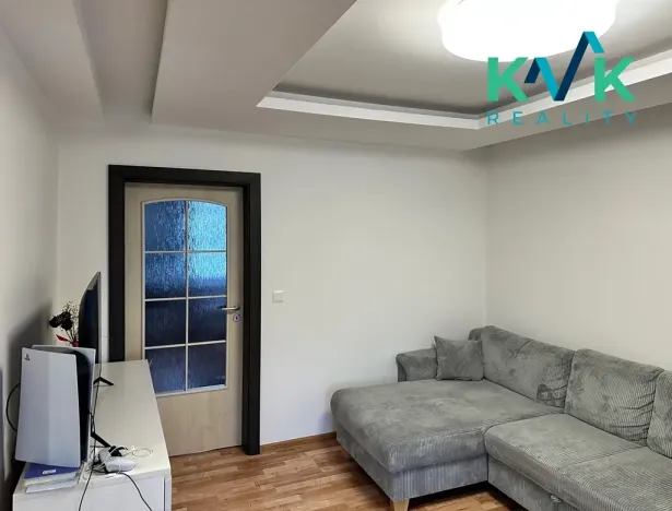 Pronájem bytu 2+kk, Karlovy Vary, Chebská, 42 m2