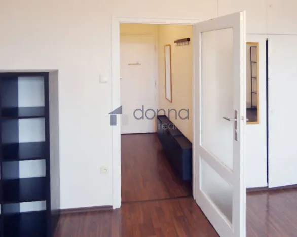 Pronájem bytu 1+kk, Praha, Na Ohradě, 31 m2