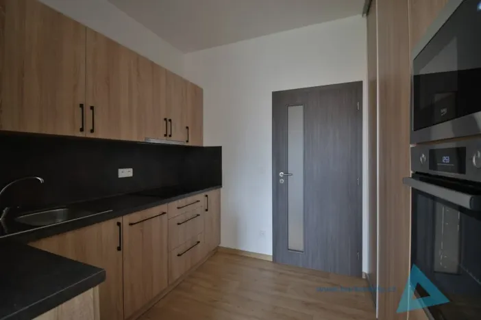 Pronájem bytu 1+kk, Nová Paka, P. Bezruče, 47 m2