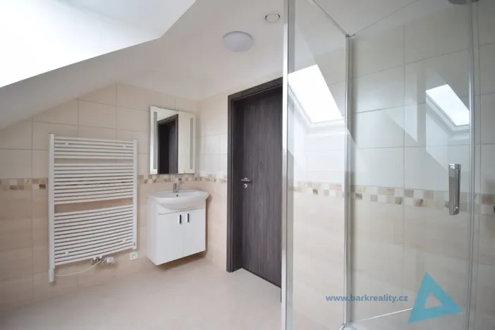 Pronájem bytu 1+kk, Nová Paka, P. Bezruče, 47 m2