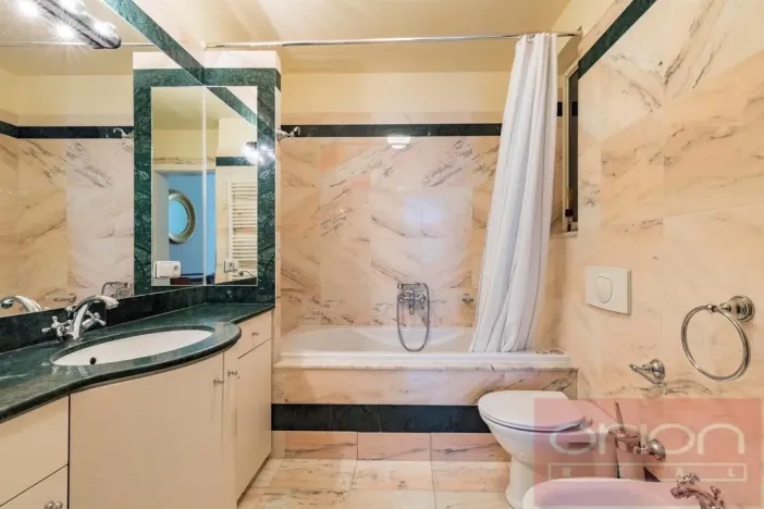 Pronájem bytu 3+1, Praha - Vinohrady, Polská, 105 m2