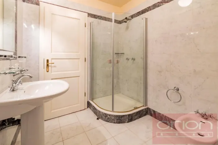 Pronájem bytu 3+1, Praha - Vinohrady, Polská, 105 m2