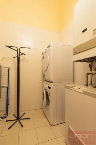 Pronájem bytu 3+1, Praha - Vinohrady, Polská, 105 m2