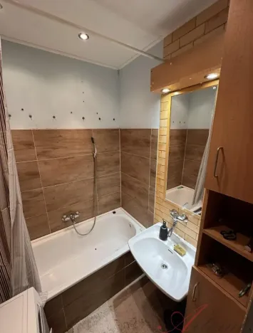 Pronájem bytu 2+1, Ostrava - Poruba, Vincence Makovského, 56 m2