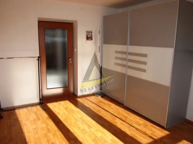 Pronájem bytu 3+1, České Budějovice - České Budějovice 5, J. Dobrovského, 64 m2