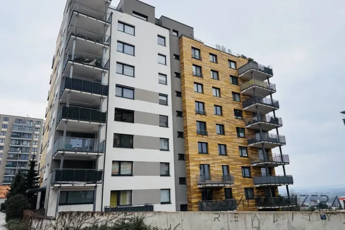 Pronájem bytu 1+kk, Praha - Horní Měcholupy, Padovská, 35 m2