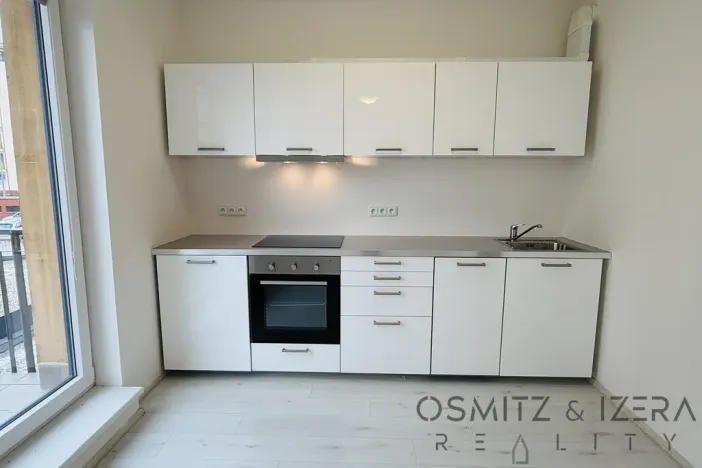 Pronájem bytu 1+kk, Praha - Horní Měcholupy, Padovská, 35 m2