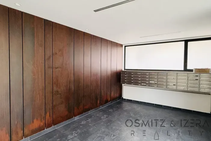 Pronájem bytu 1+kk, Praha - Horní Měcholupy, Padovská, 35 m2