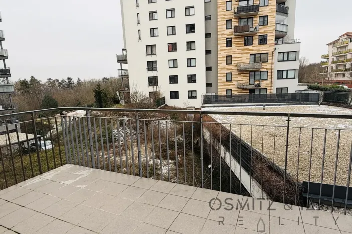 Pronájem bytu 1+kk, Praha - Horní Měcholupy, Padovská, 35 m2