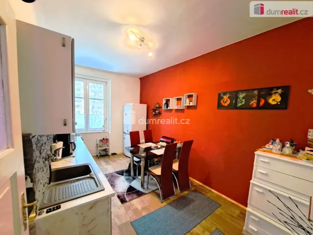 Prodej bytu 2+1, Karlovy Vary - Rybáře, Sokolovská, 62 m2