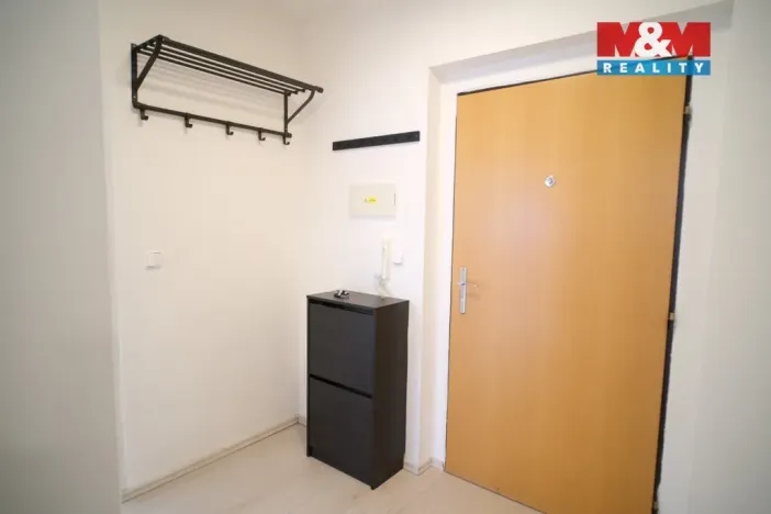 Pronájem bytu 2+kk, Nymburk, V Kolonii, 50 m2