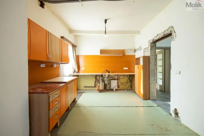 Prodej rodinného domu, Brandov, 330 m2