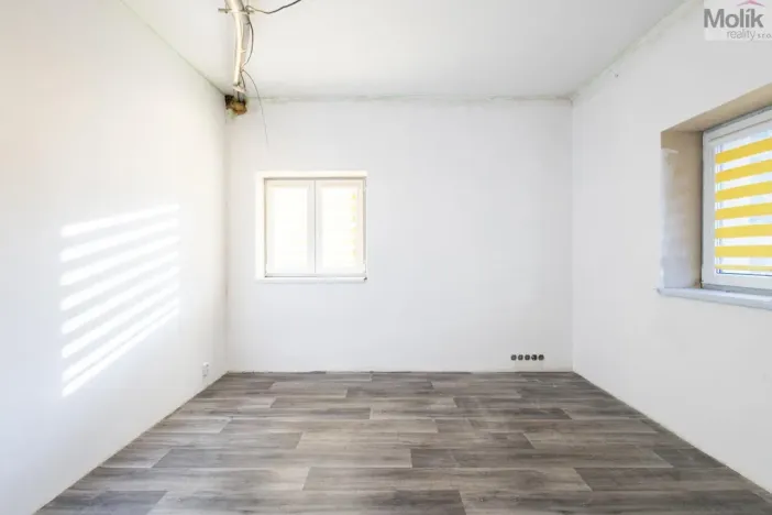 Prodej rodinného domu, Brandov, 330 m2