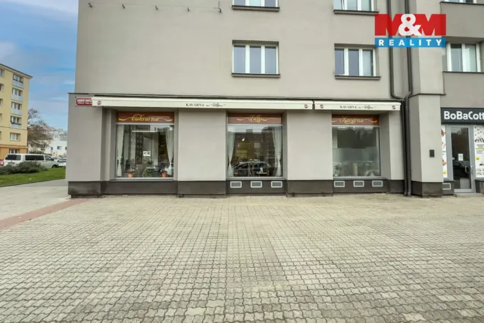 Prodej obchodního prostoru, Praha - Vršovice, Kubánské náměstí, 133 m2