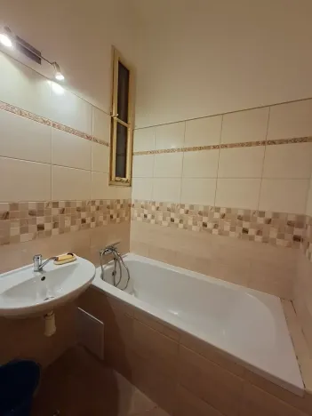 Pronájem bytu 2+kk, Praha - Žižkov, Lucemburská, 43 m2