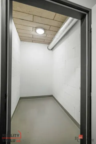 Pronájem bytu 1+kk, Plzeň - Skvrňany, Františka Kováříka, 41 m2