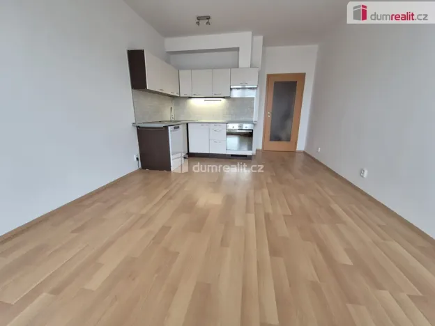 Pronájem bytu 1+kk, Praha - Zličín, Sazovická, 31 m2