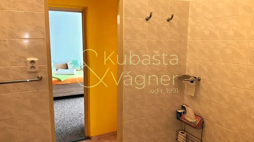 Pronájem bytu 1+1, Chrudim, Husova, 37 m2